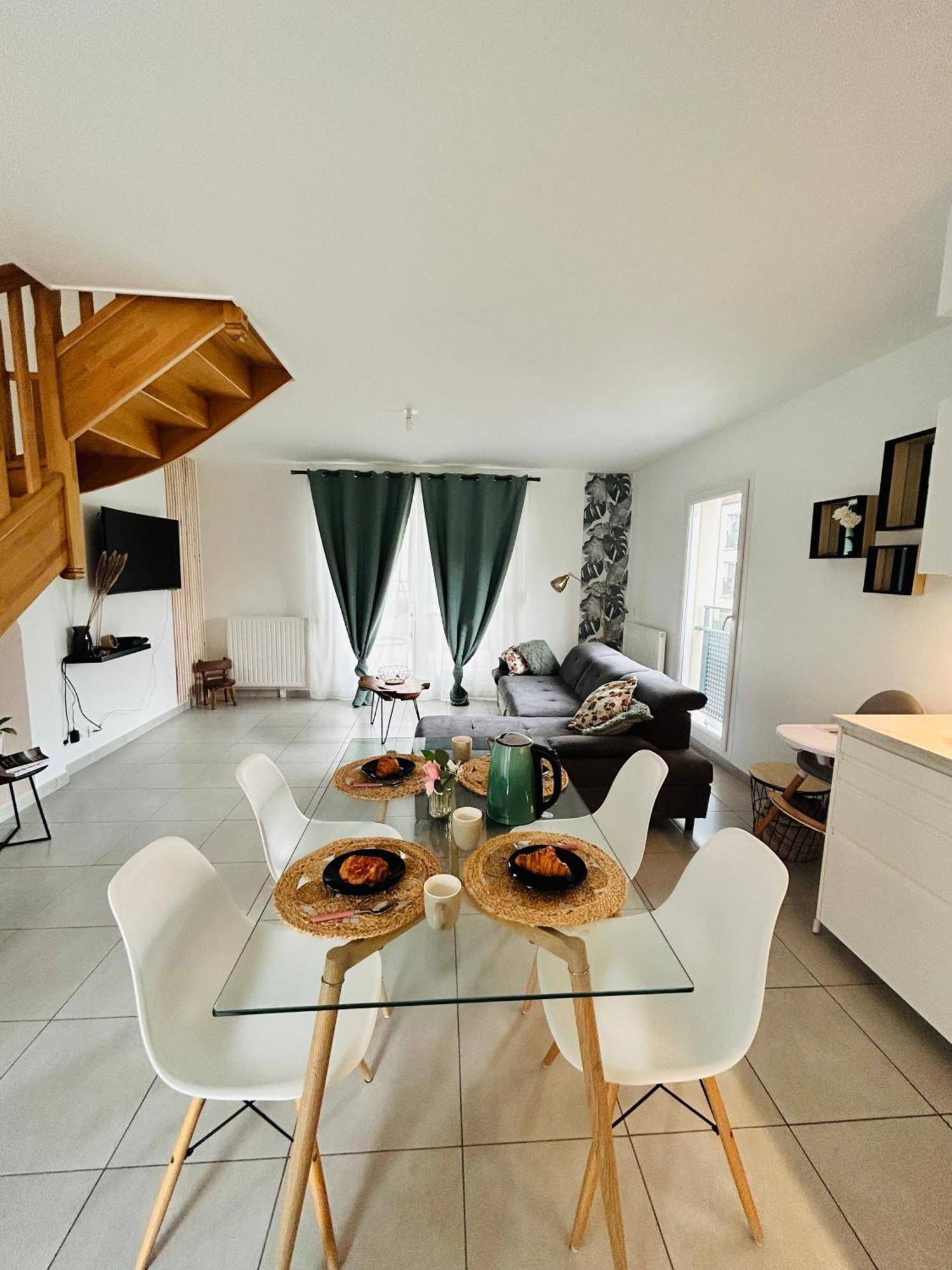 Disneyland Paris Familly Appart - 7 Minutes Disney - Parking - Wifi Шессі Екстер'єр фото
